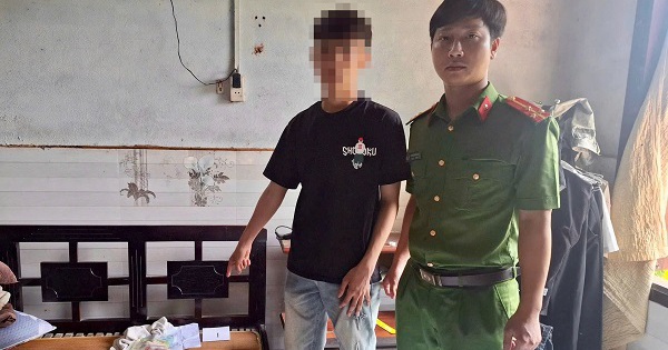 Cướp giật tiền trên tay cụ ông 72 tuổi, thanh niên 18 tuổi bị bắt sau hơn 12 giờ gây án