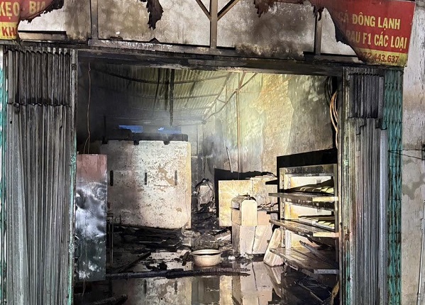 Sơn La: Cháy cơ sở sản xuất bánh mì rạng sáng 30/4 khiến hai người tử vong thương tâm- Ảnh 3.