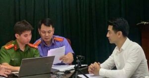 Cháu gái bị gã thanh niên dâm ô, bà nội làm đơn trình báo công an