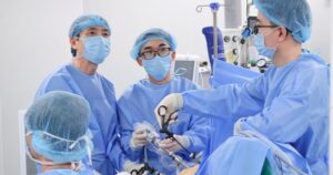 Ca phẫu thuật ‘cân não’ cứu bệnh nhân ung thư tiêu hoá đa bệnh nền tại Vinmec Cần Thơ