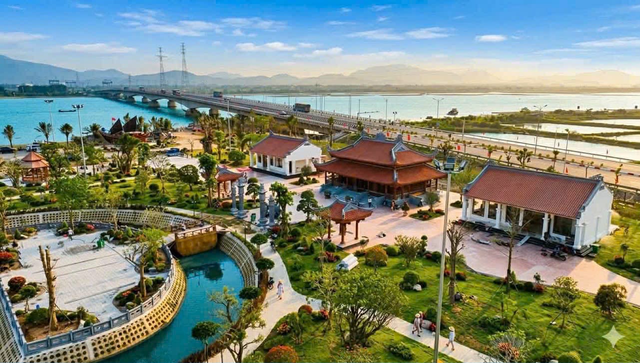 Chiêm ngưỡng Di tích Bến phà Gianh: 'Tọa độ lửa' xưa khoác lên mình diện mạo mới- Ảnh 9.