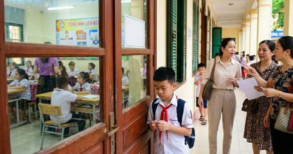 Đề xuất cấm môn liên kết xen giờ chính và kỳ vọng trút gánh nặng của phụ huynh