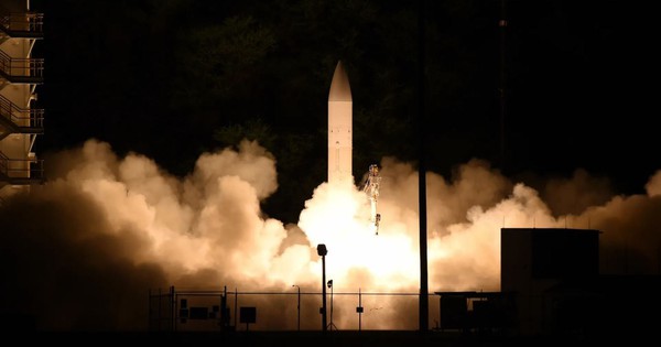 Mỹ có thể triển khai vũ khí siêu vượt âm trong xung đột với Iran