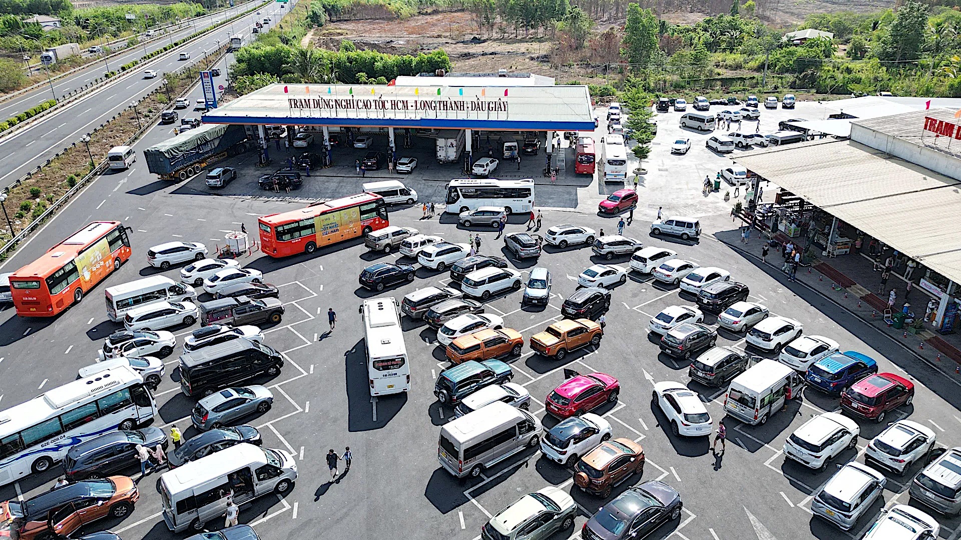 21 trạm dừng nghỉ trên cao tốc phục vụ người dân dịp 30/4- Ảnh 2.