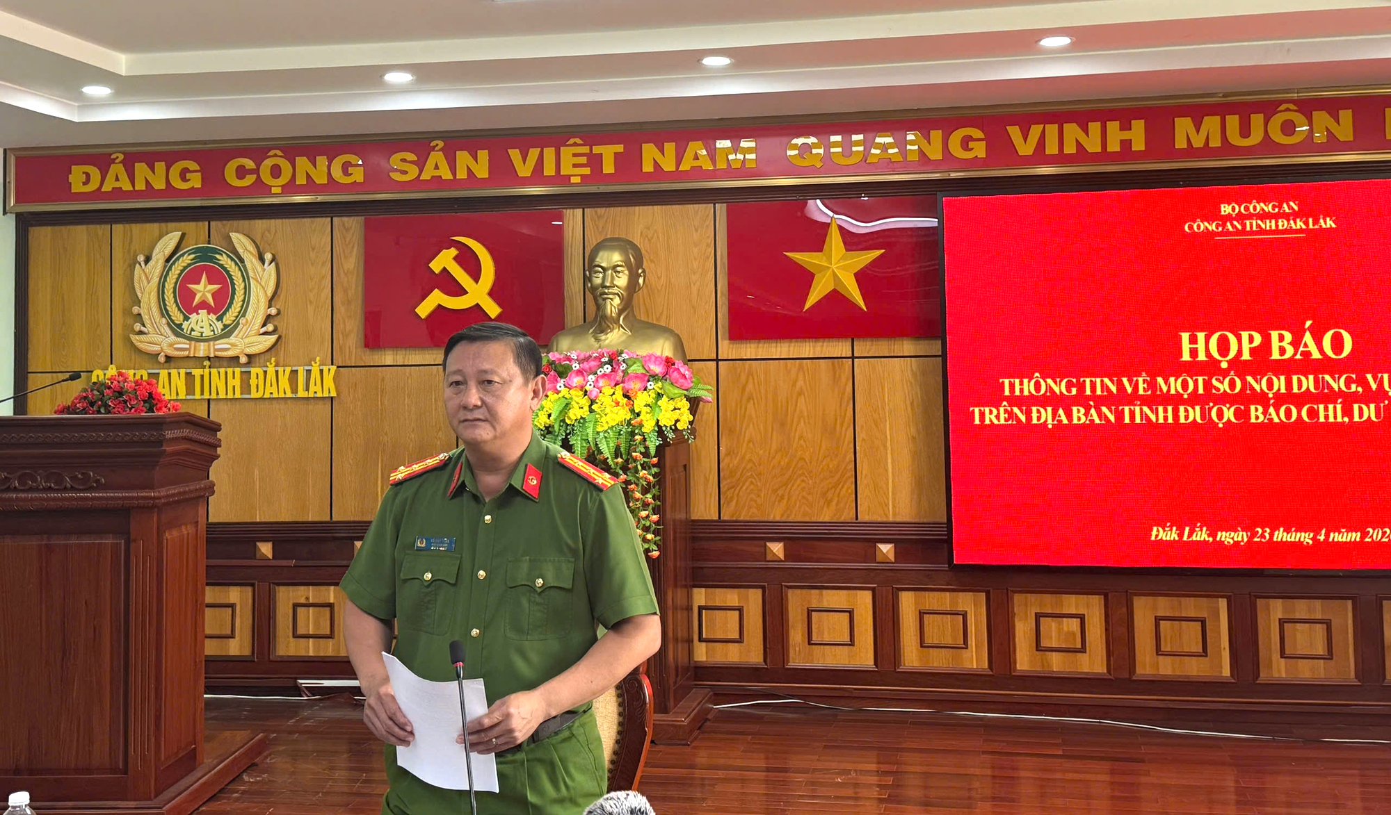 Khởi tố cựu Thiếu tá CSGT trong vụ tai nạn khiến một học sinh ở Đắk Lắk tử vong- Ảnh 1.