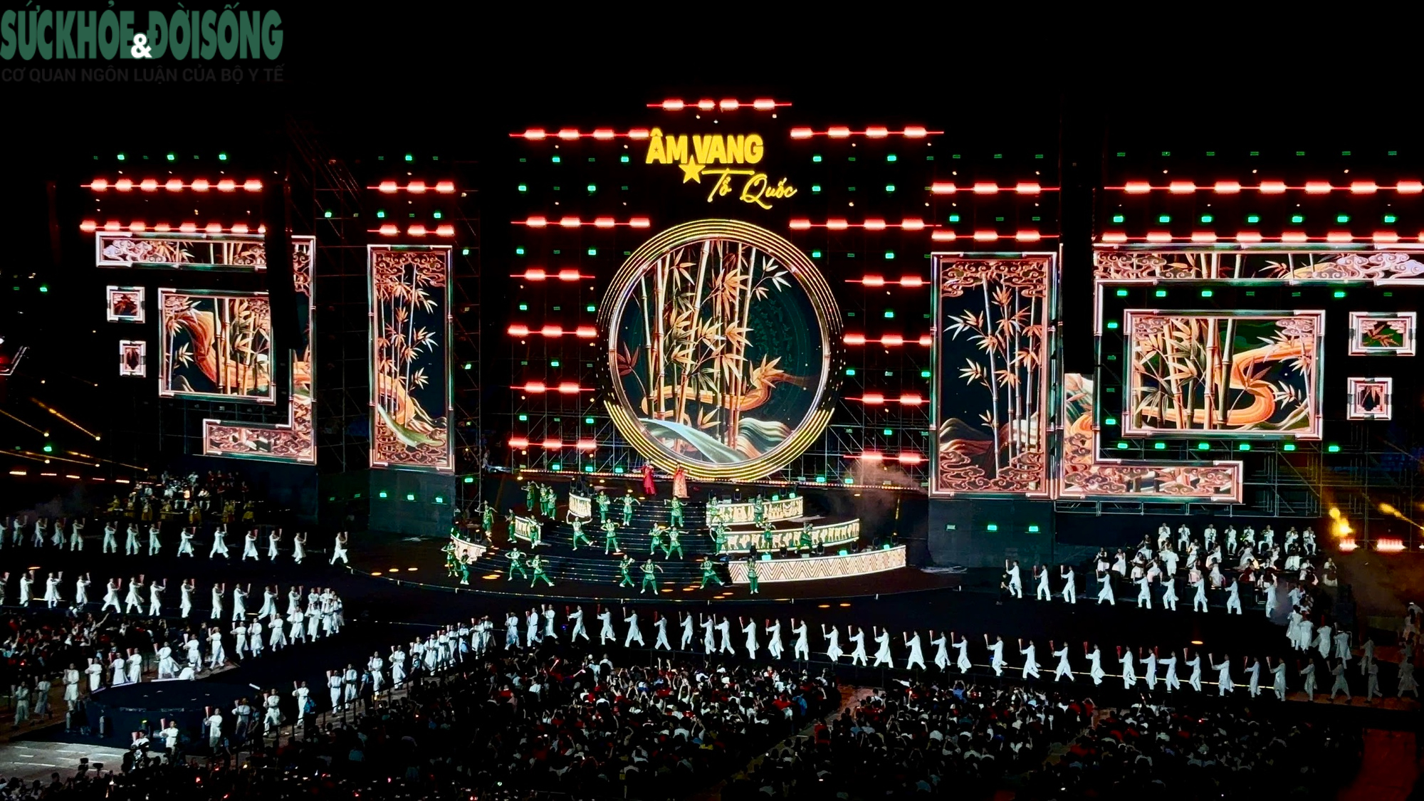 Những tiết mục đặc sắc tại 'Âm vang Tổ quốc' khiến khán giả không rời mắt- Ảnh 6.