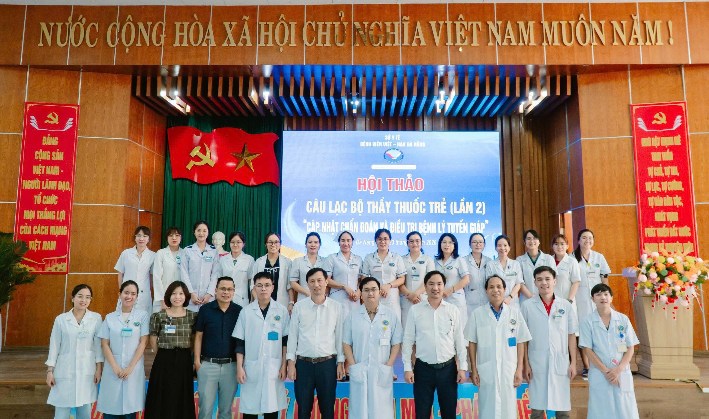 Cập nhật điều trị bệnh tuyến giáp cho thầy thuốc trẻ ở Đà Nẵng- Ảnh 1.