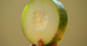 3 cách dùng bí đao dưỡng da trắng mịn, sạch mụn chỉ sau vài tuần sử dụng