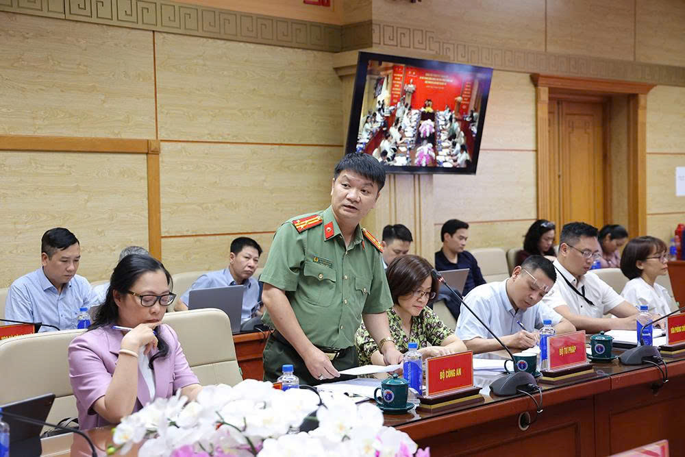 Ngành y tế tập trung thực hiện hiệu quả Nghị quyết 72, tạo đột phá nâng cao chất lượng chăm sóc sức khoẻ nhân dân- Ảnh 13.