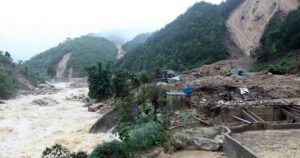 Cảnh báo lũ quét, sạt lở đất ở Lâm Đồng, nắng nóng Nam Bộ kéo dài