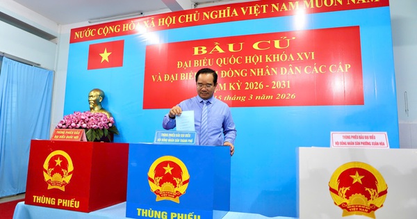 31 xã, phường trên địa bàn TPHCM đạt 100% cử tri đi bỏ phiếu bầu cử