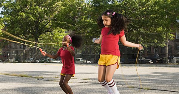 4 yếu tố ảnh hưởng đến sự phát triển chiều cao của trẻ