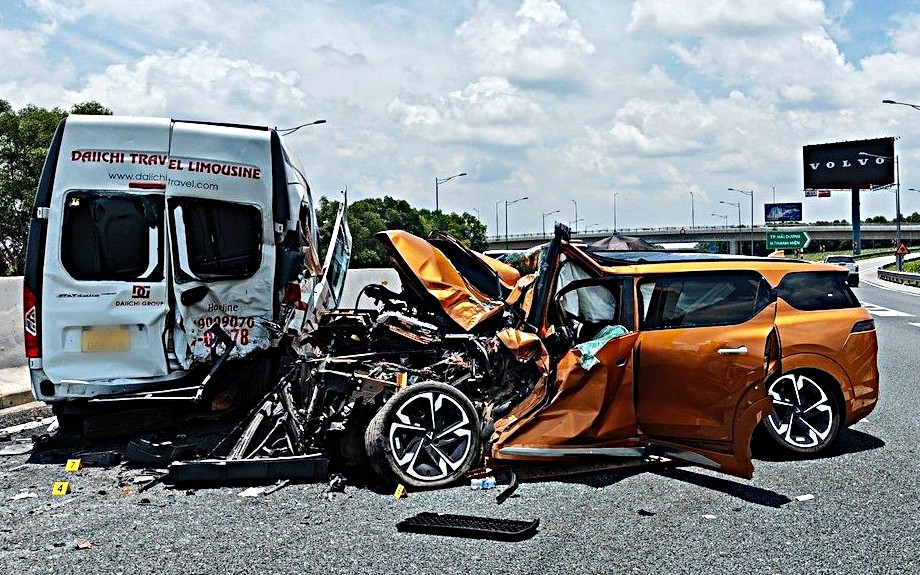 Từ lỗi chạy quá tốc độ, tài xế và chủ xe 'ngã ngửa' với tổng mức phạt khủng- Ảnh 1.