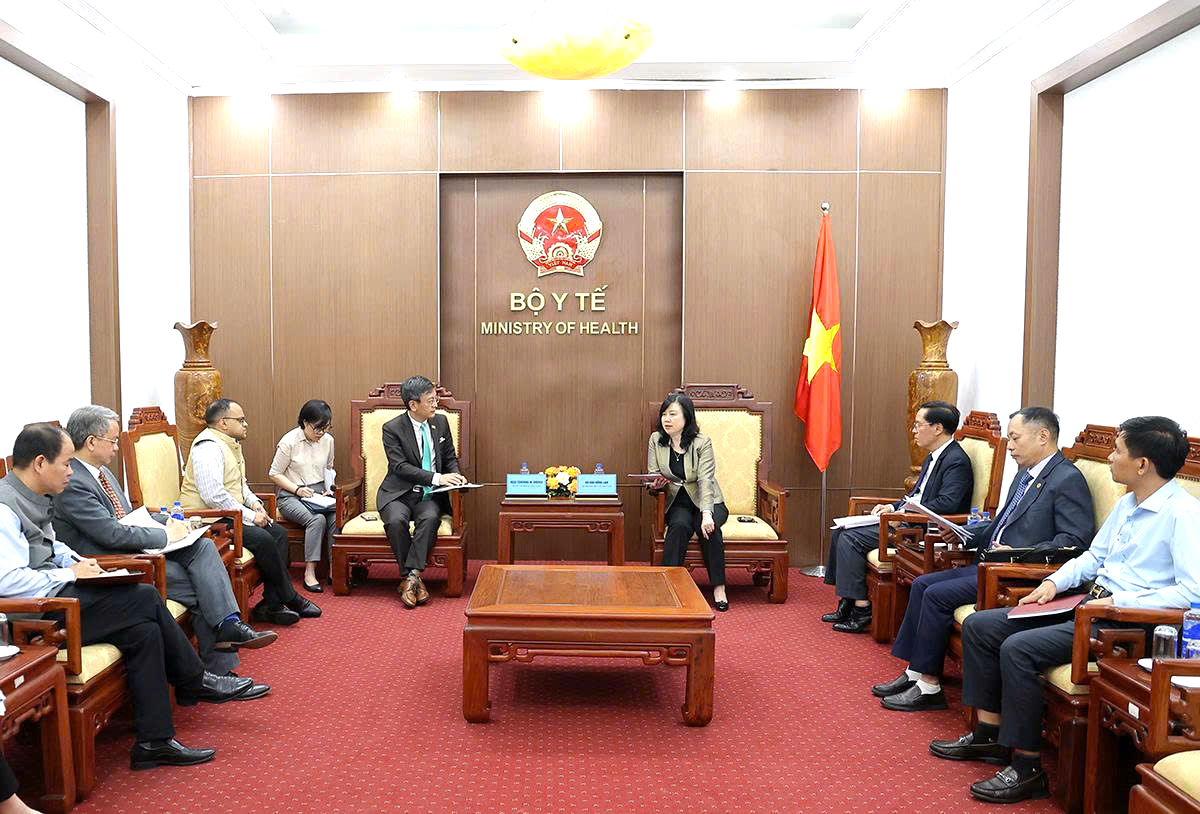 Bộ trưởng Đào Hồng Lan tiếp, làm việc với Đại sứ Đặc mệnh toàn quyền Ấn Độ tại Việt Nam- Ảnh 2.