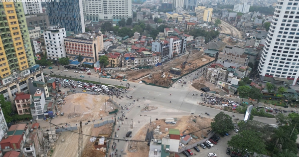 Cận cảnh khu vực cầu vượt Vành đai 1 xung đột với metro số 5 Văn Cao – Hòa Lạc