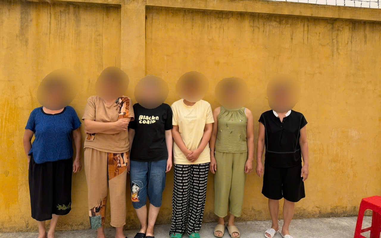 "Nhà cái" bị bắt, lộ nhóm phụ nữ mê chơi đề