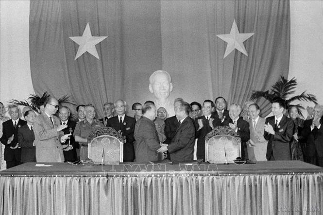 Tầm nhìn chiến lược và dự báo thiên tài của Chủ tịch Hồ Chí Minh về ngày thống nhất đất nước- Ảnh 4.