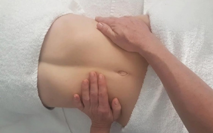 'Bí kíp' massage hỗ trợ giảm mỡ bụng