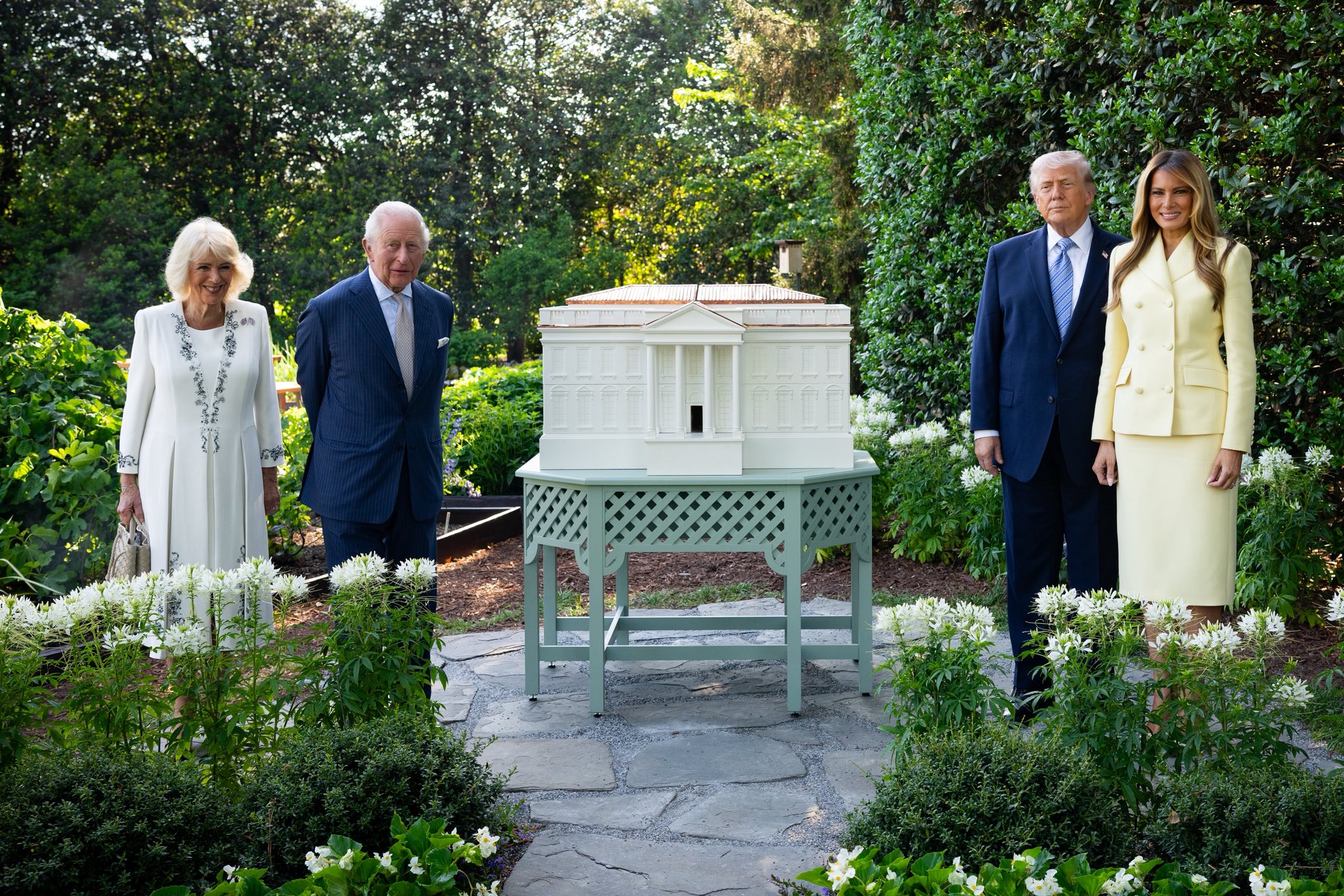 Quốc yến chiêu đãi Hoàng gia Anh của ông Trump có gì?- Ảnh 4.