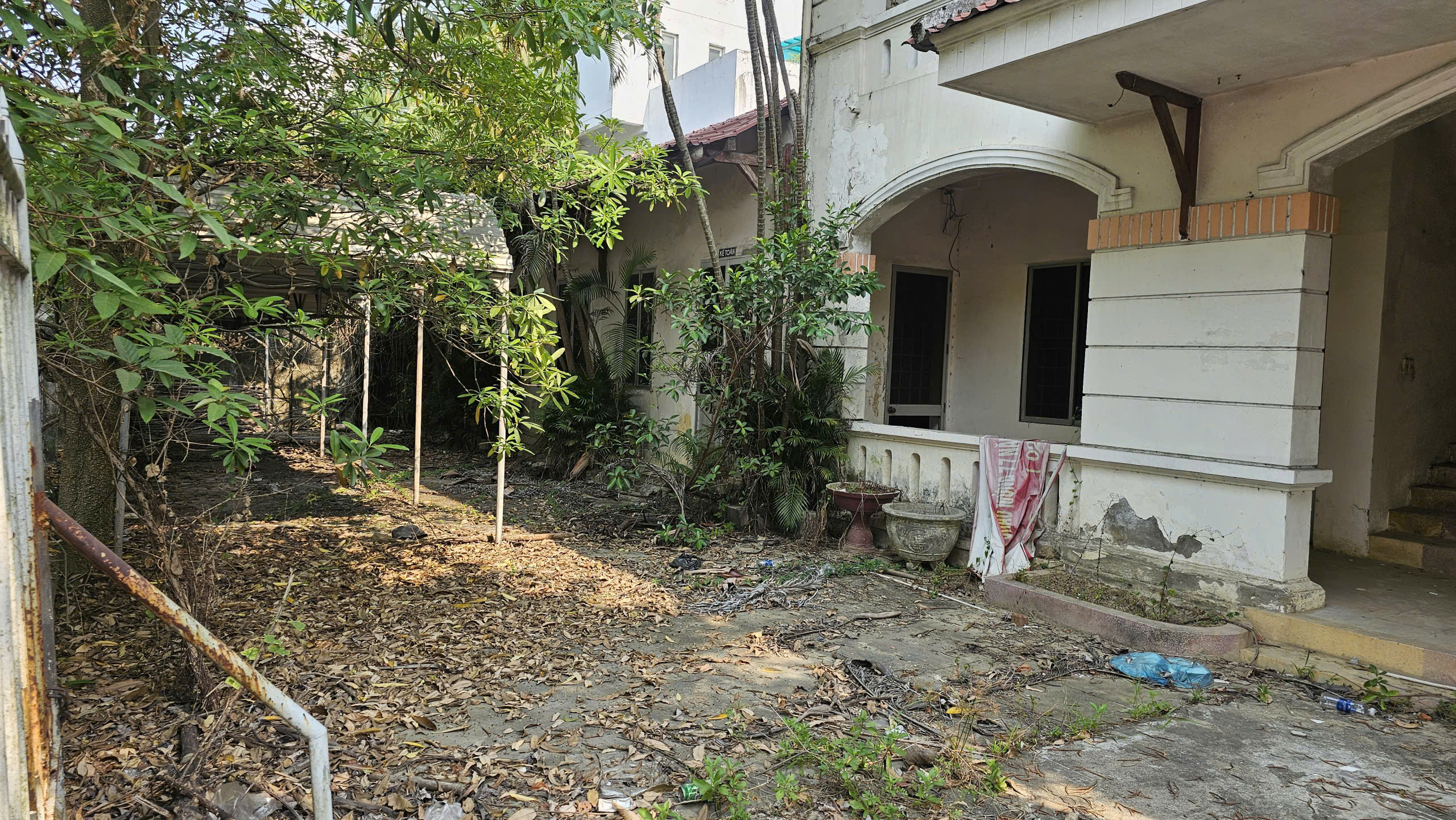 Hiện trạng khu đất 'vàng' sắp đấu giá làm tổ hợp thương mại, khách sạn cao cấp ở Huế- Ảnh 5.