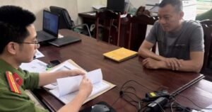 Khởi tố 3 người ‘chốt số’ qua điện thoại