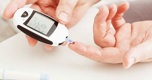 Người mắc bệnh mạn tính cần lưu ý gì trong kỳ nghỉ lễ?