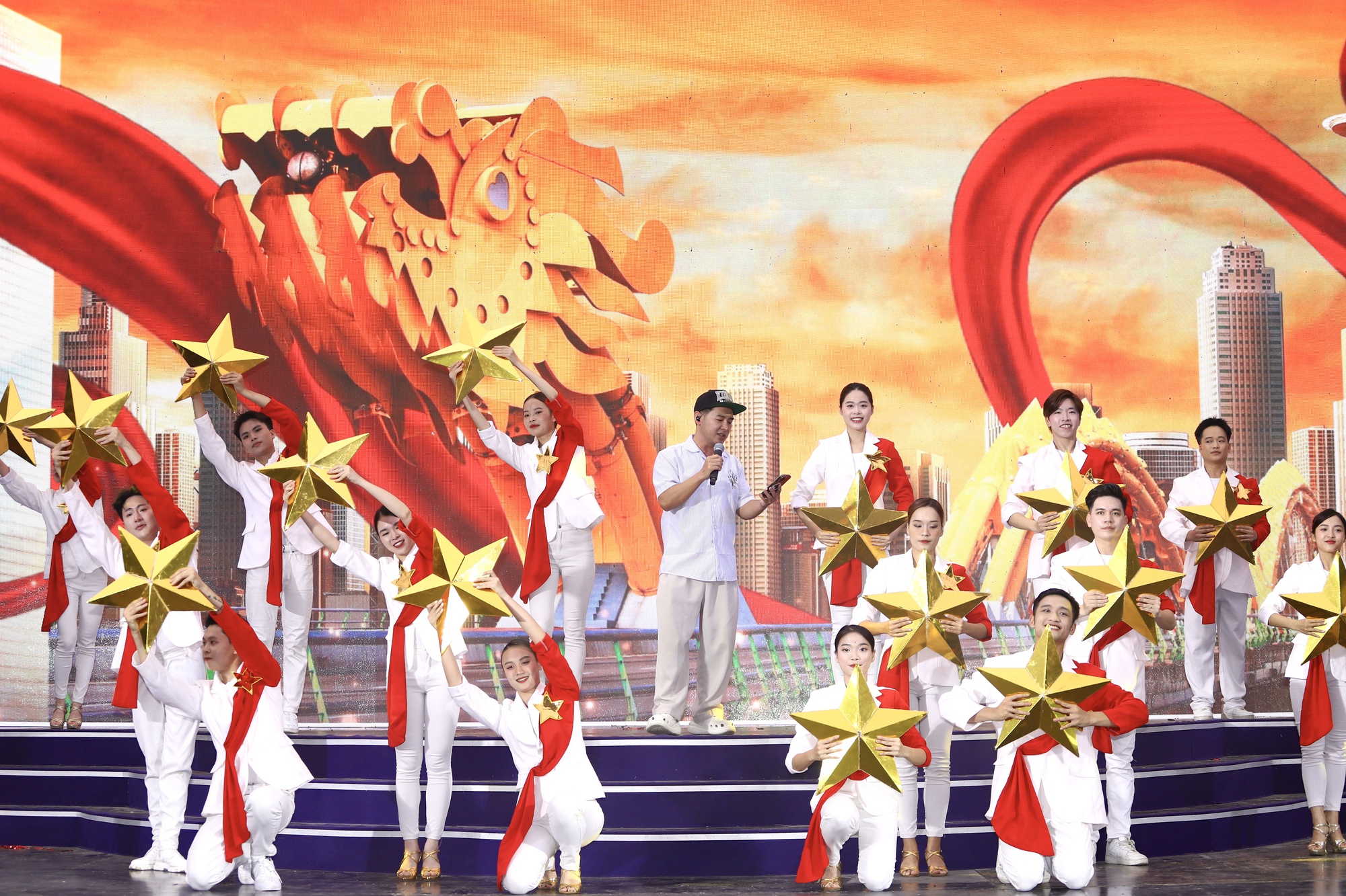 Hoàn tất tổng duyệt, sẵn sàng cho Lễ Mít tinh Ngày Sức khỏe toàn dân 7/4- Ảnh 10.