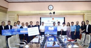 Bộ Y tế tiếp nhận nghĩa tình từ đất liền, chuẩn bị cho chuyến công tác tại Trường Sa