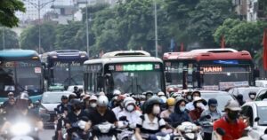 Người dân rời Thủ đô nghỉ Giỗ Tổ Hùng Vương, cửa ngõ ‘tăng nhiệt’, vành đai ùn dài