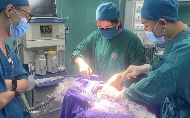 Cấp cứu, phẫu thuật kịp thời 5 bệnh nhân đa chấn thương nặng- Ảnh 2.