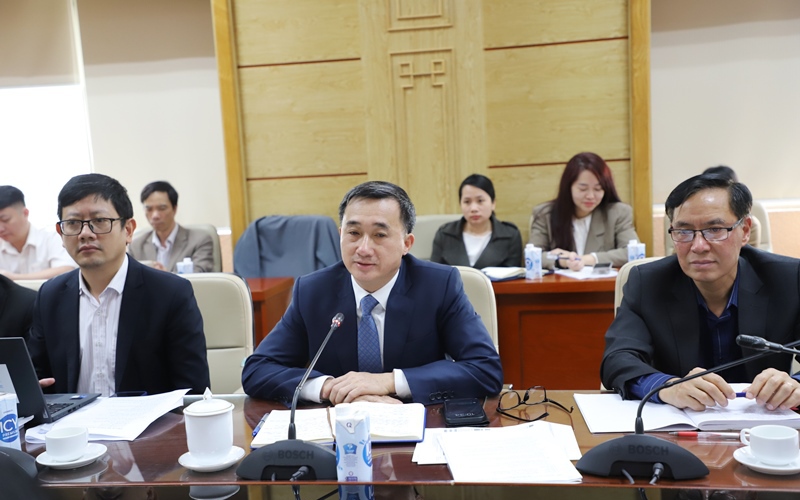 Thứ trưởng Bộ Y tế Trần Văn Thuấn tiếp, làm việc với Chuyên gia cố vấn chính sách của JICA- Ảnh 4.