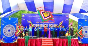 Khai mạc Hội trại truyền thống ‘Tự hào nòi giống Tiên Rồng’