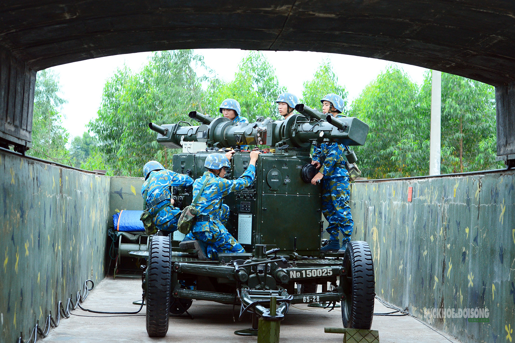 Lá chắn thép canh trời Đông Bắc- Ảnh 10.