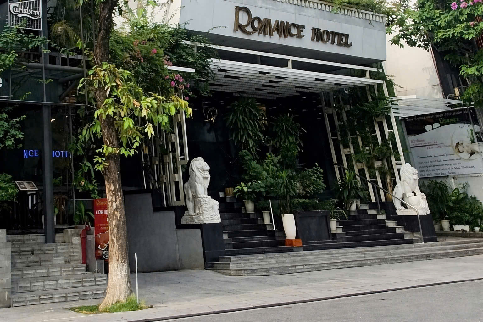 Lý do khách sạn Romance ở Huế bị cưỡng chế- Ảnh 1.