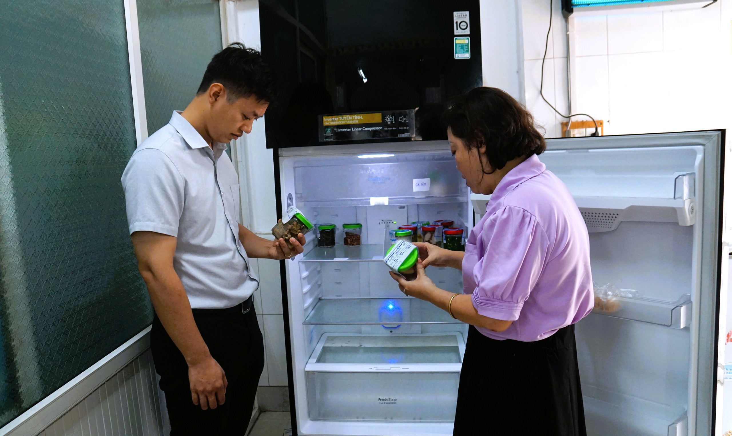 UBND TP Hải Phòng chỉ đạo nóng về công tác quản lý an toàn thực phẩm- Ảnh 1.