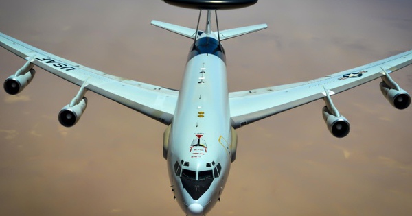 Mỹ đưa ‘mắt thần dẫn đường tên lửa’ E-3 đến Bắc Cực đối đầu áp lực Nga