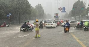 Những khu vực có mưa dông, lốc sét mạnh nhất chiều tối nay