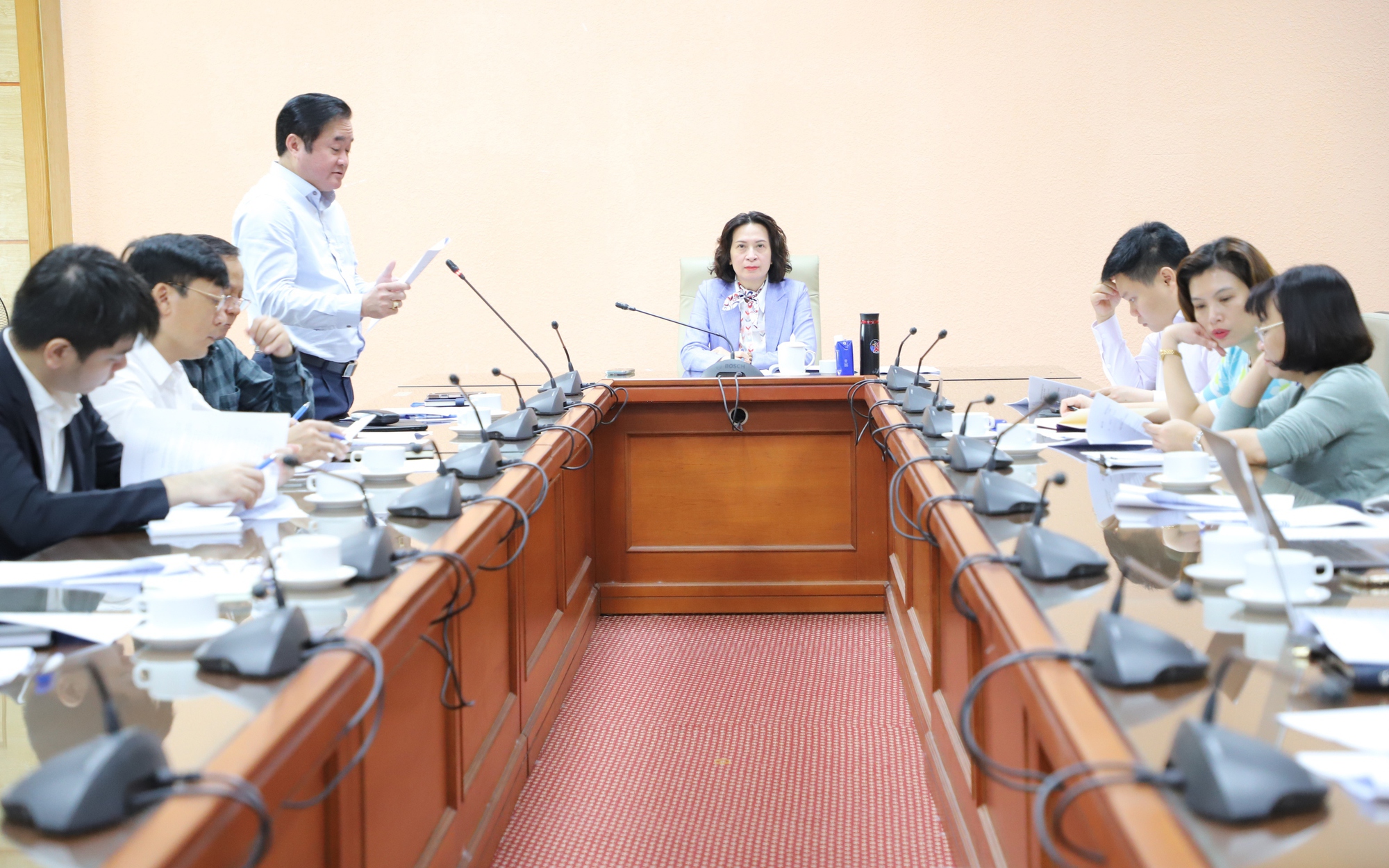 Thúc đẩy hoàn thiện thể chế triển khai khám sức khỏe định kỳ hoặc khám sàng lọc miễn phí cho người dân- Ảnh 3.