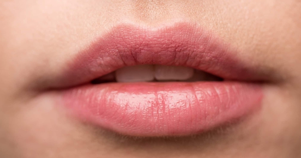 3 bí quyết trị thâm và khôi phục sắc môi hồng tự nhiên