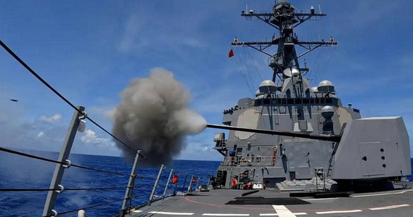 Ông Trump ra lệnh ‘bắn và tiêu diệt’ tất cả tàu của Iran rải thủy lôi ở eo biển Hormuz