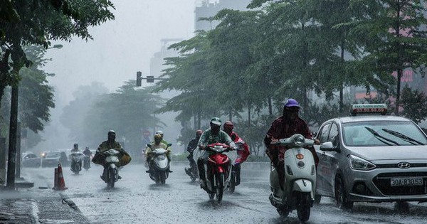 Miền Bắc đón không khí lạnh từ đêm nay, mưa dông diện rộng