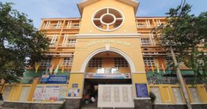 TPHCM: 25 ca nghi ngộ độc thực phẩm tại Trường tiểu học Đặng Thuỳ Trâm, có ca sốc, co giật