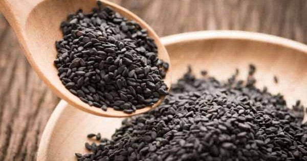 Đừng bỏ qua 2 thức uống từ mè đen bổ sung canxi, giúp vóc dáng thon gọn