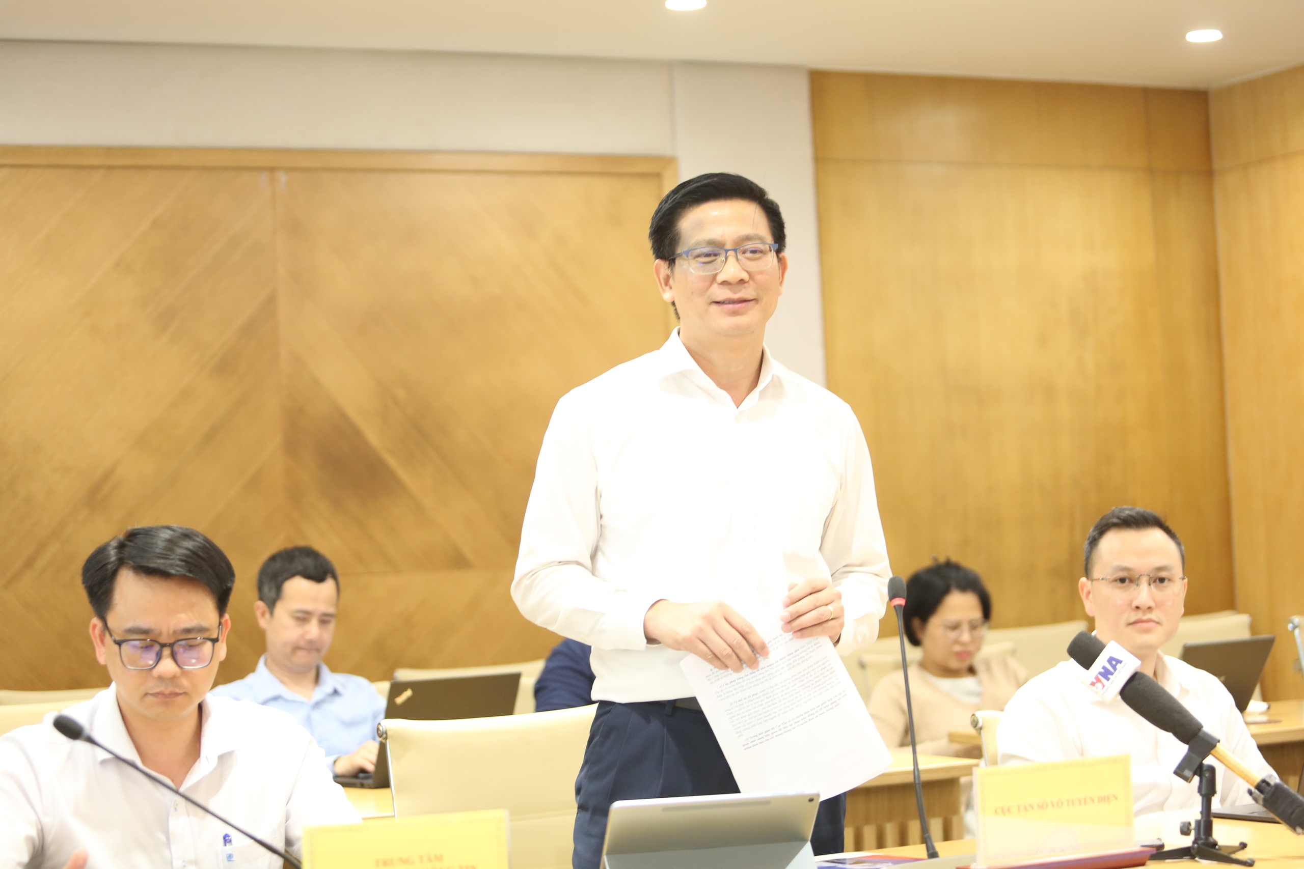 Sử dụng thiết bị kích sóng trái phép sẽ bị xử lý nghiêm- Ảnh 1.