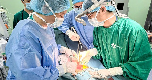 Phát hiện khối u đầu tụy nguy hiểm từ cú ngã tình cờ