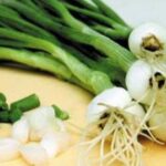 Những lợi ích khi ăn hành lá