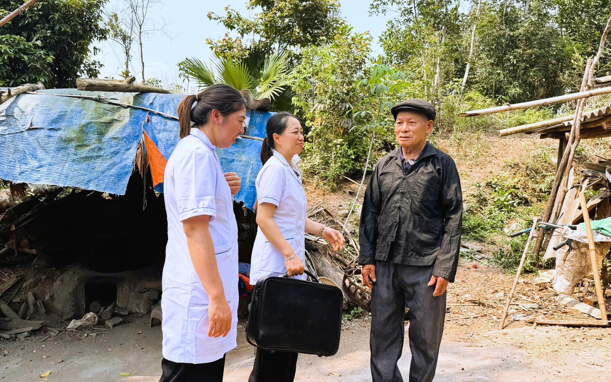 Phẫu thuật thành công ca chấn thương hàm mặt phức tạp tại tuyến cơ sở- Ảnh 3.
