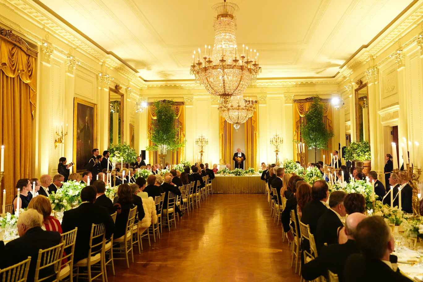 Quốc yến chiêu đãi Hoàng gia Anh của ông Trump có gì?- Ảnh 2.