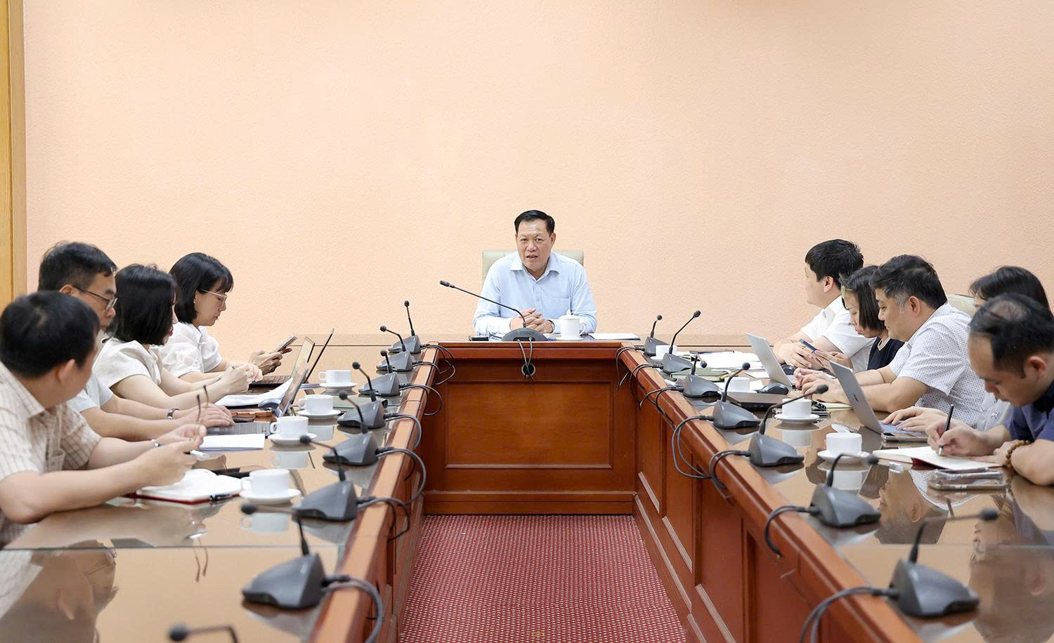 Sớm hoàn thiện hồ sơ chính sách dự Luật Thiết bị Y tế góp phần nâng chất lượng khám, chữa bệnh- Ảnh 5.