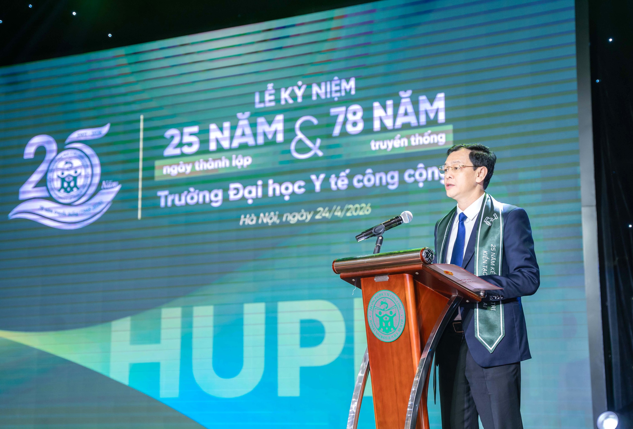 Trường Đại học Y tế công cộng là nòng cốt trong chiến lược chuyển dịch y tế dự phòng- Ảnh 6.